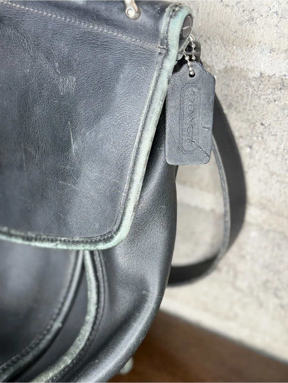 Vintage Coach Leather Messenger Bag F8C-5266 Black Briefcase Crossbody